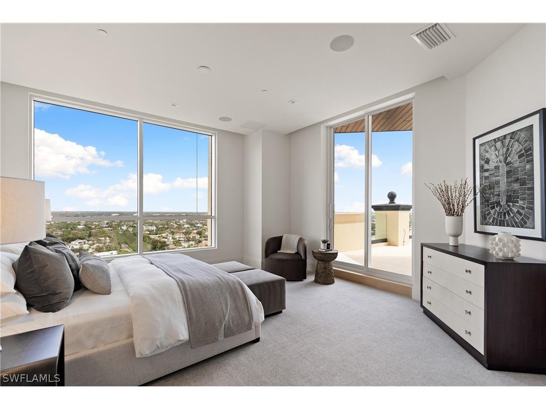 81 Seagate Drive #PH20 Naples FL 34103 226010075 image27