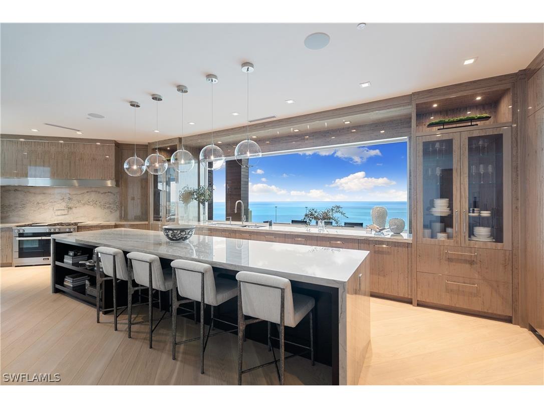 81 Seagate Drive #PH20 Naples FL 34103 226010075 image29