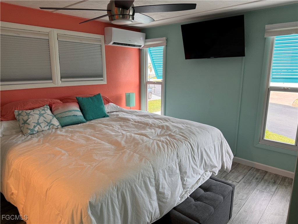 81 Sun Circle Fort Myers FL 33905 2025015860 image9