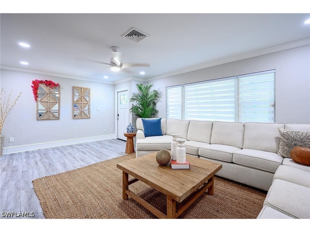 810 103rd Avenue N Naples FL 34108 226017159 image3