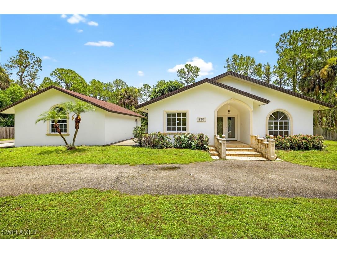 810 7th Street SW Naples FL 34117 225065027 image1