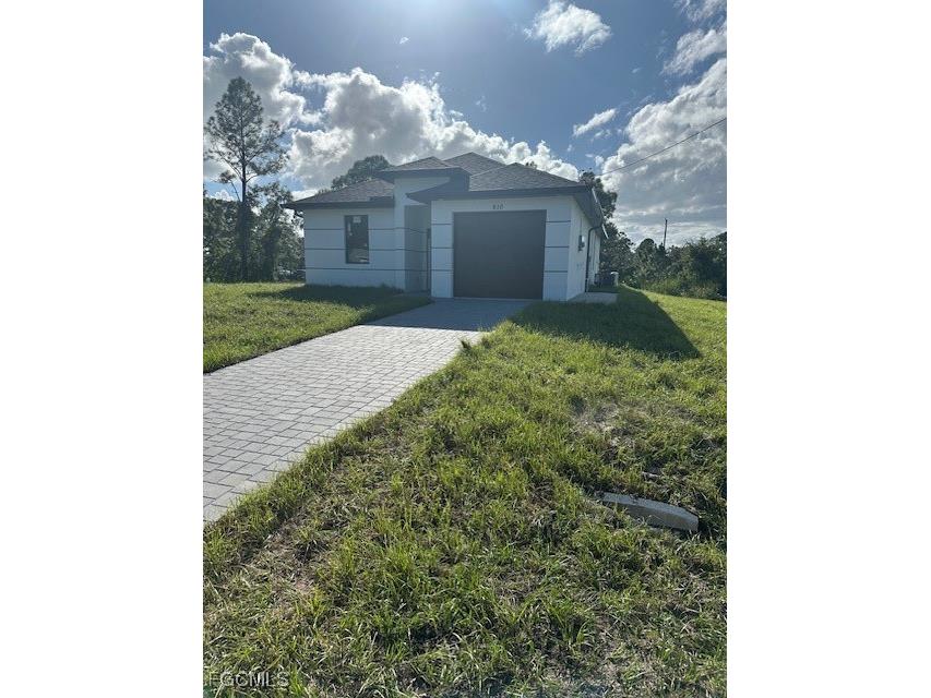 810 Downer Avenue S Lehigh Acres FL 33974 2025013849 image1