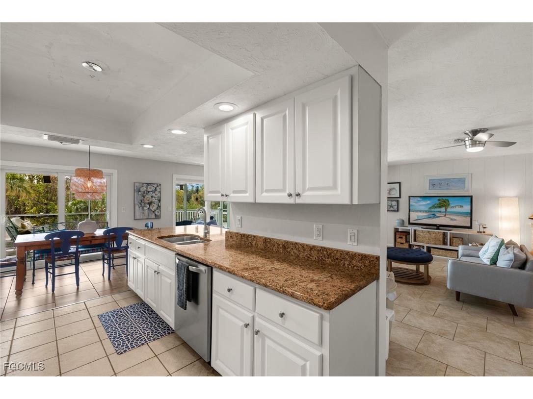 810 Elinor Way Sanibel FL 33957 2025018088 image16