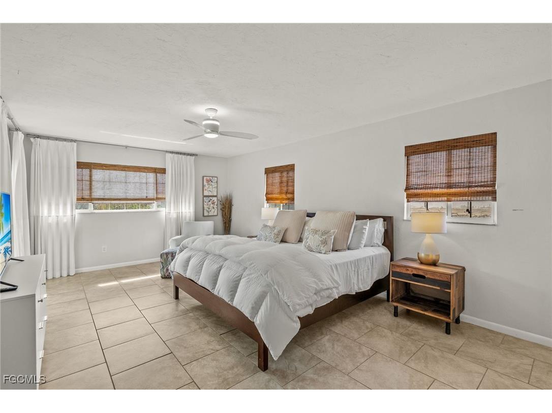 810 Elinor Way Sanibel FL 33957 2025018088 image17