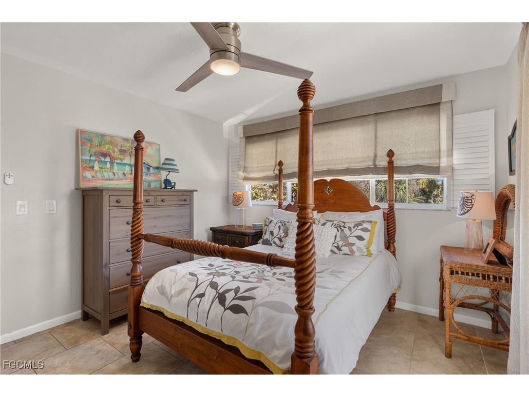 810 Elinor Way Sanibel FL 33957 2025018088 image22