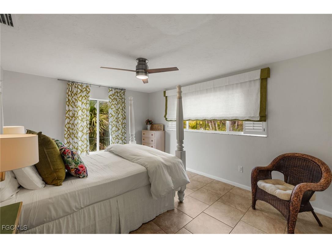 810 Elinor Way Sanibel FL 33957 2025018088 image25