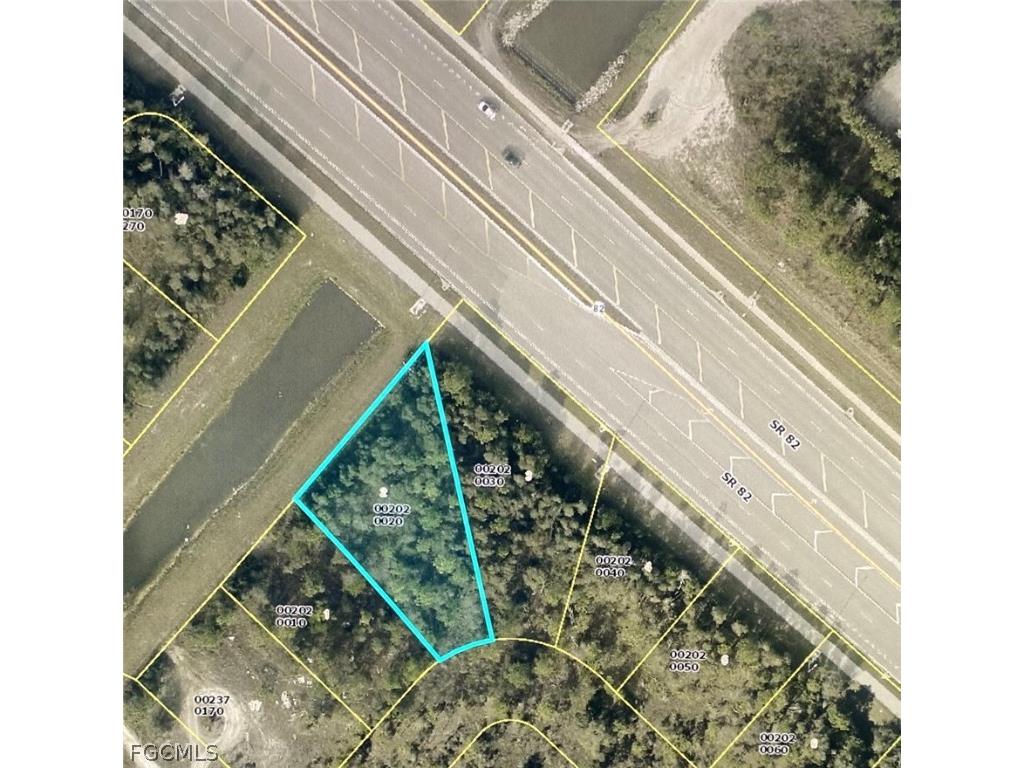 810 Fabian Circle Fort Myers FL 33913 2026010370 image1