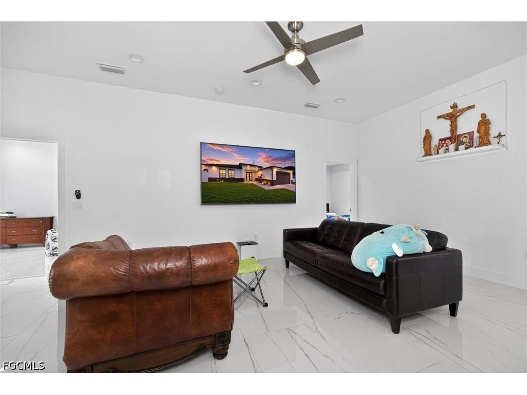 810 Floyd Avenue S Lehigh Acres FL 33976 2026015030 image13