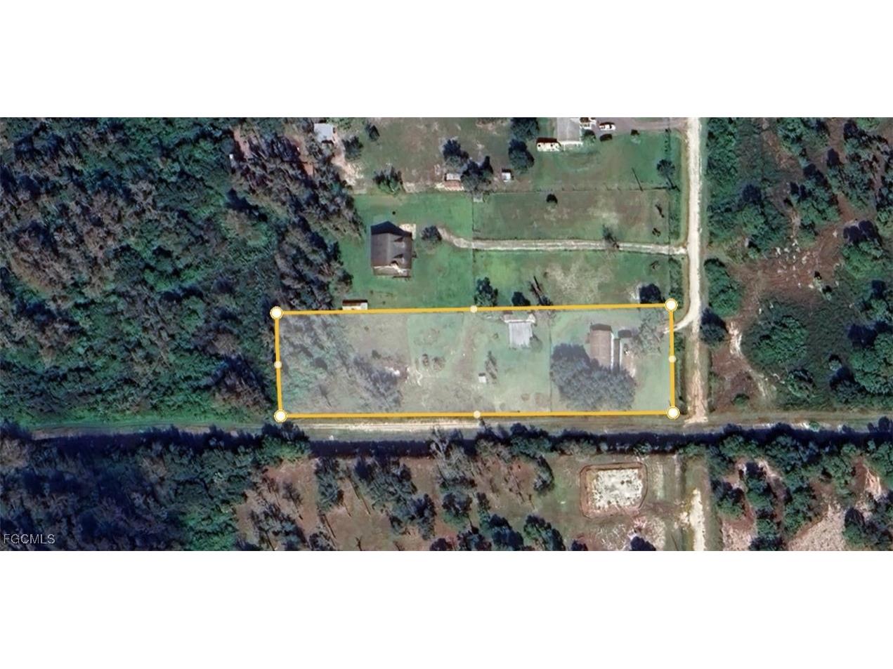 810 N Jinete Street Clewiston FL 33440 2025008528 image3