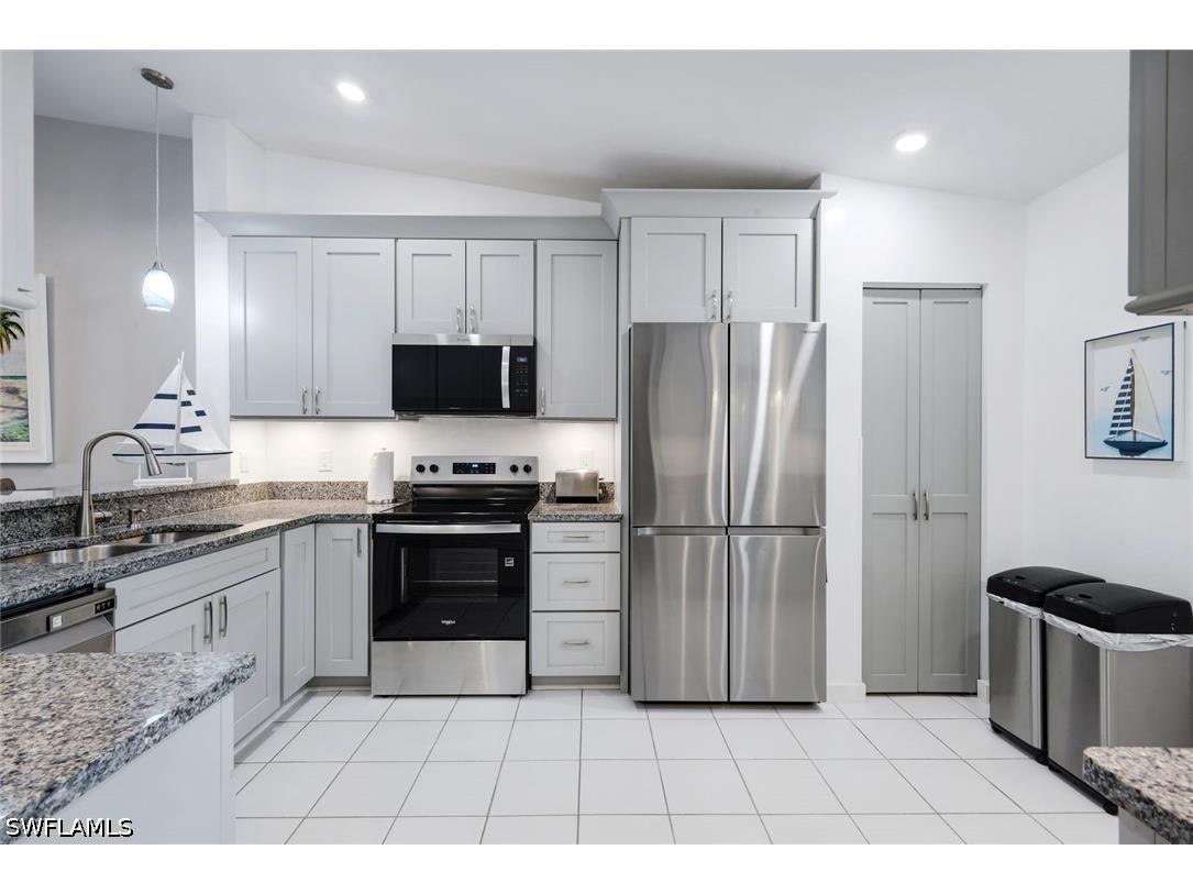 810 New Waterford Drive #203 Naples FL 34104 226024542 image7