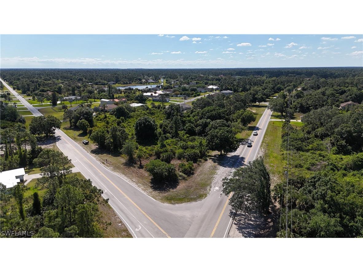 810 Sentinela Boulevard Lehigh Acres FL 33974 224031993 image1