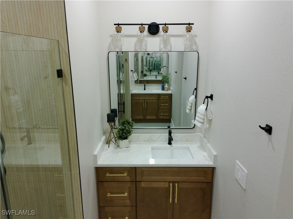 810 Sentinela Boulevard Lehigh Acres FL 33974 226002295 image16