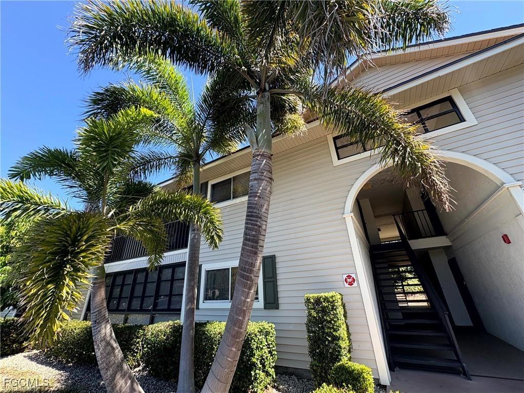 8101 S Woods Circle #6 Fort Myers FL 33919 2025019589 image2