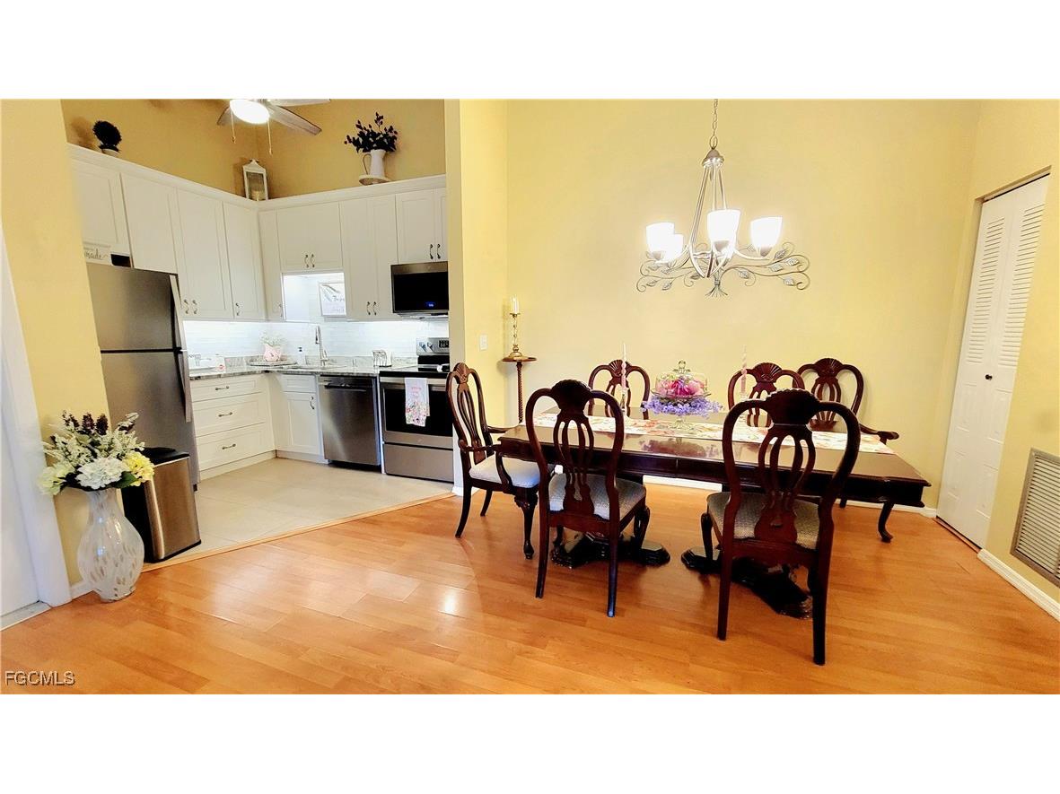 8101 S Woods Circle #6 Fort Myers FL 33919 2025019589 image7