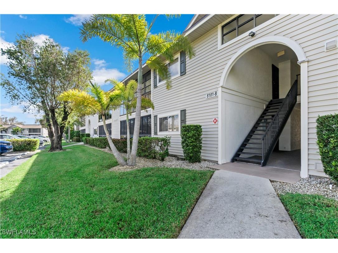 8101 South Woods Circle #14 Fort Myers FL 33919 224090642 image1