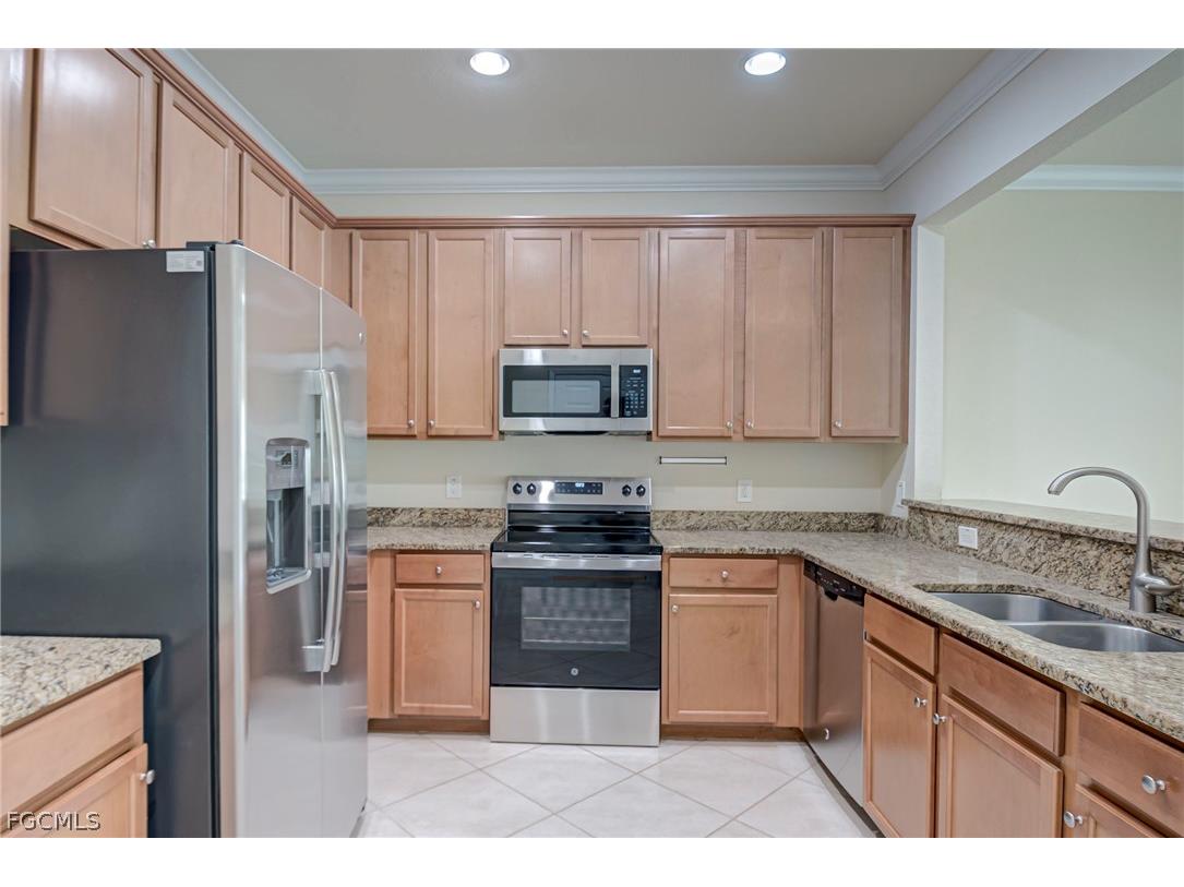 8103 Summerfield Street Fort Myers FL 33919 2026008379 image11