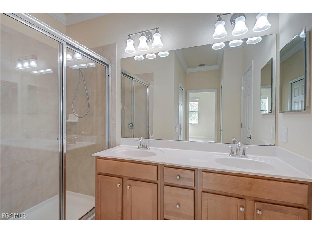 8103 Summerfield Street Fort Myers FL 33919 2026008379 image17