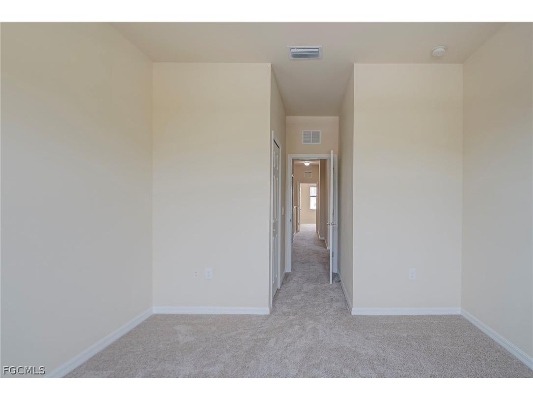 8103 Summerfield Street Fort Myers FL 33919 2026008379 image20