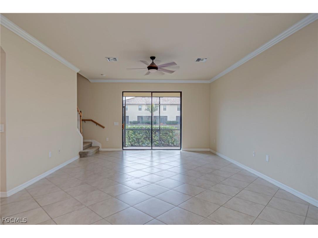 8103 Summerfield Street Fort Myers FL 33919 2026008379 image5