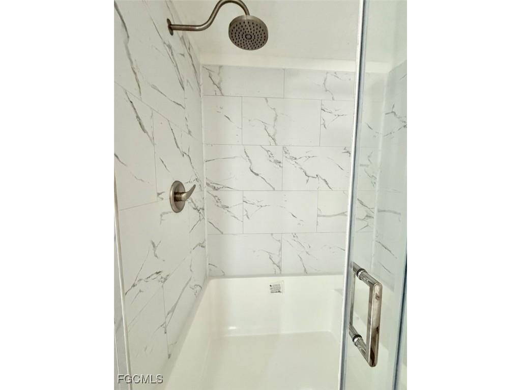 8104 Marx Drive North Fort Myers FL 33917 2026002631 image24