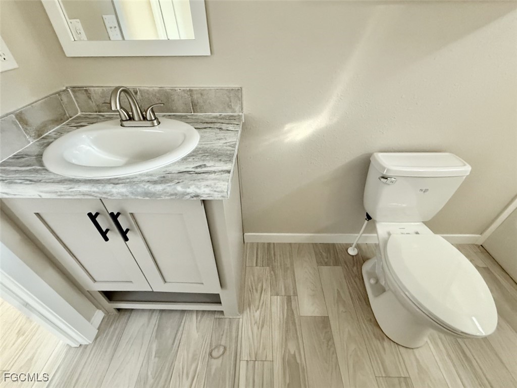 8104 Marx Drive North Fort Myers FL 33917 2026002631 image34