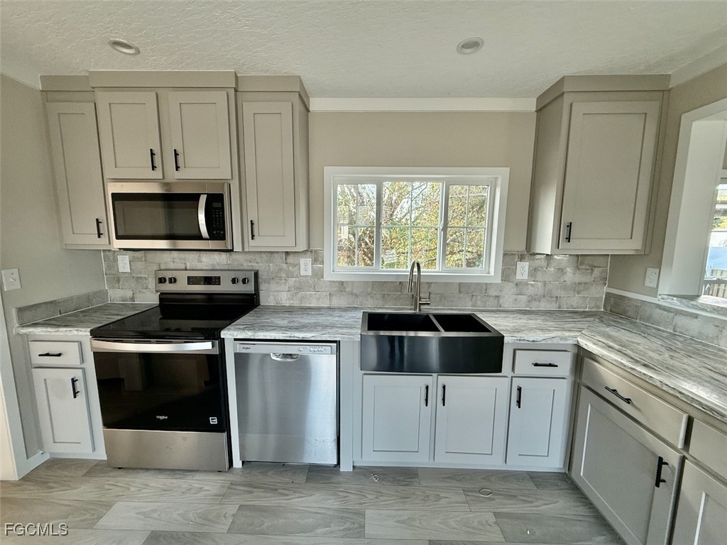 8104 Marx Drive North Fort Myers FL 33917 2026002631 image8