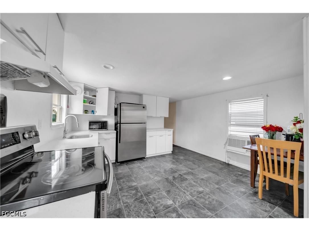8106 Penny Drive North Fort Myers FL 33917 2026021652 image10