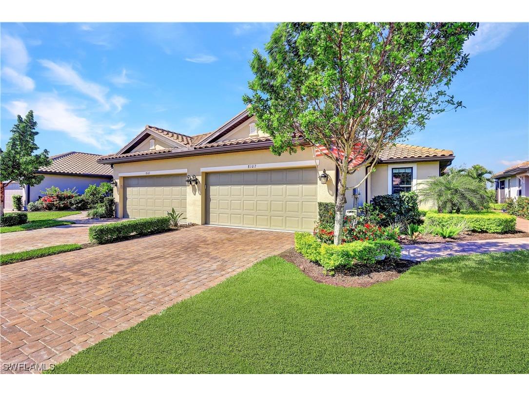 8107 Calle Canovas Street Naples FL 34114 223019371 image1