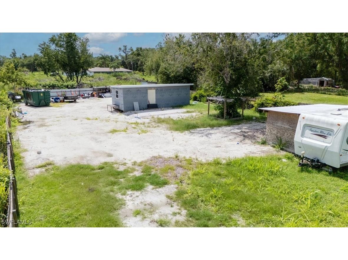 8109 Bartholomew Drive North Fort Myers FL 33917 225057225 image3