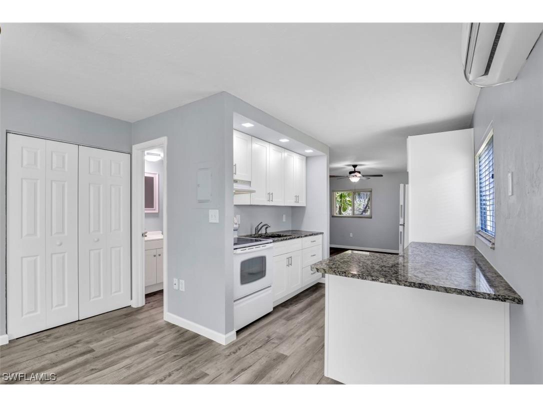 8109 Country Road #103 Fort Myers FL 33919 223019206 image1