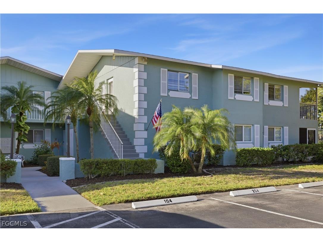 8109 Country Road #206 Fort Myers FL 33919 2026010240 image1