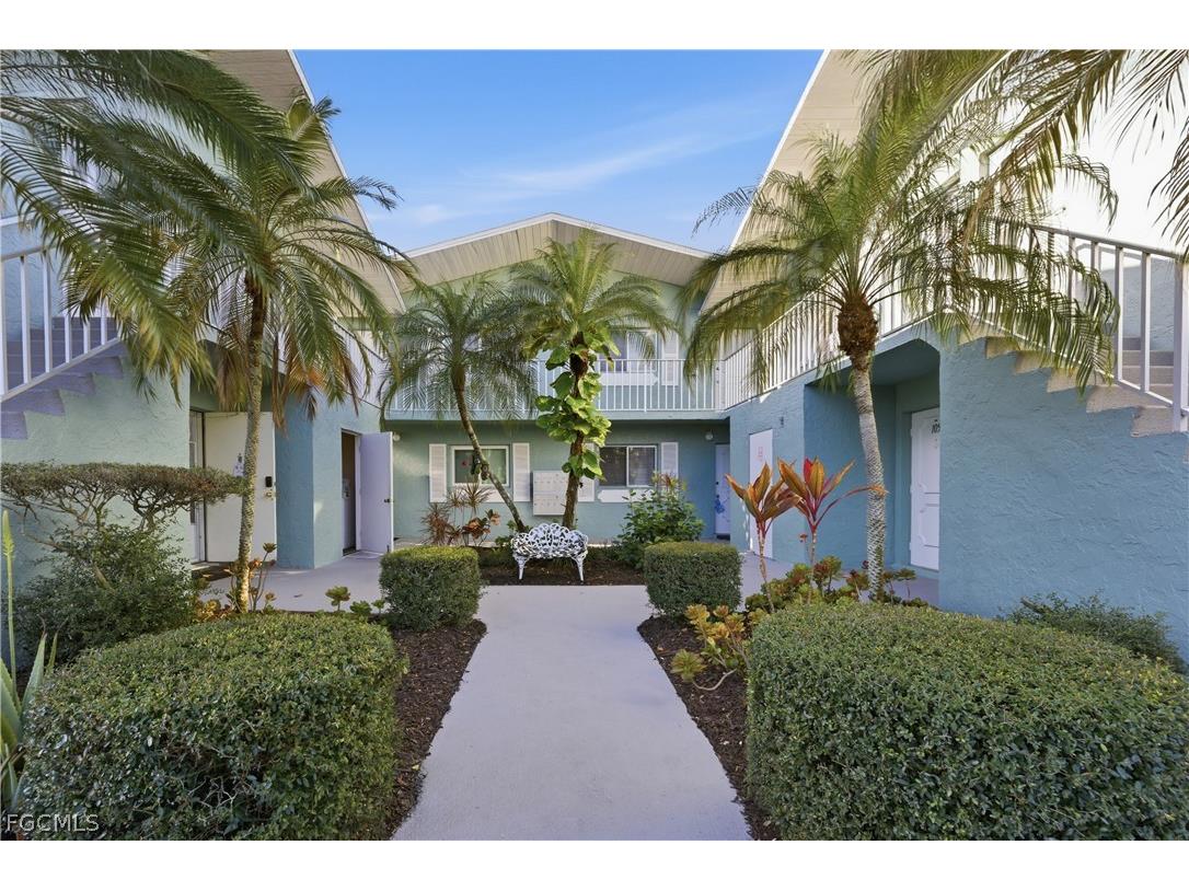 8109 Country Road #206 Fort Myers FL 33919 2026010240 image2
