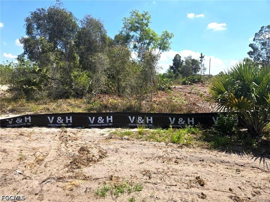 811 Bell Boulevard S Lehigh Acres FL 33974 2026020575 image1