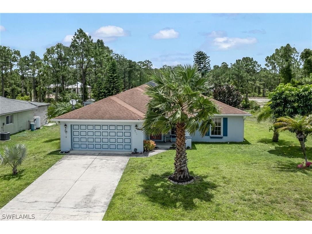 811 Dudley Avenue S Lehigh Acres FL 33974 224050281 image1