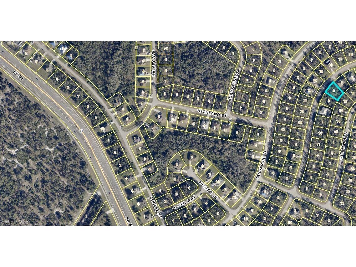 811 Grenada Avenue Lehigh Acres FL 33974 224021992 image1