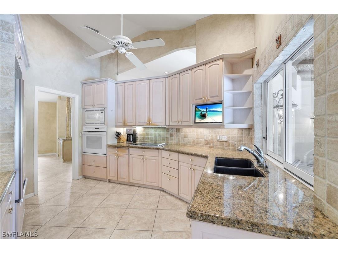 811 Pitch Apple Lane Naples FL 34108 226010170 image12