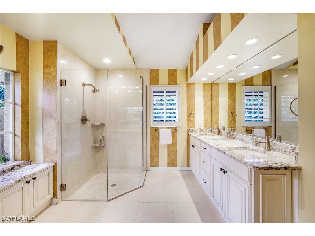 811 Pitch Apple Lane Naples FL 34108 226010170 image21