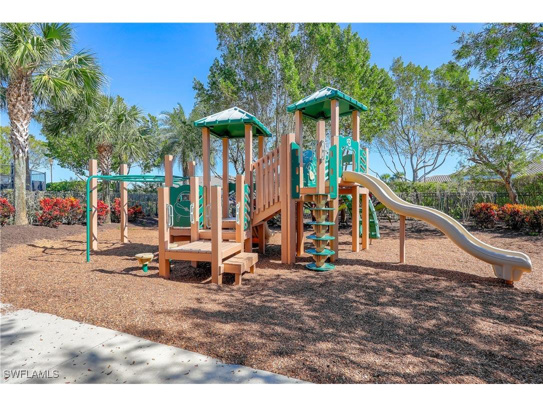 8110 Calle Canovas Street #A Naples FL 34114 225079737 image33