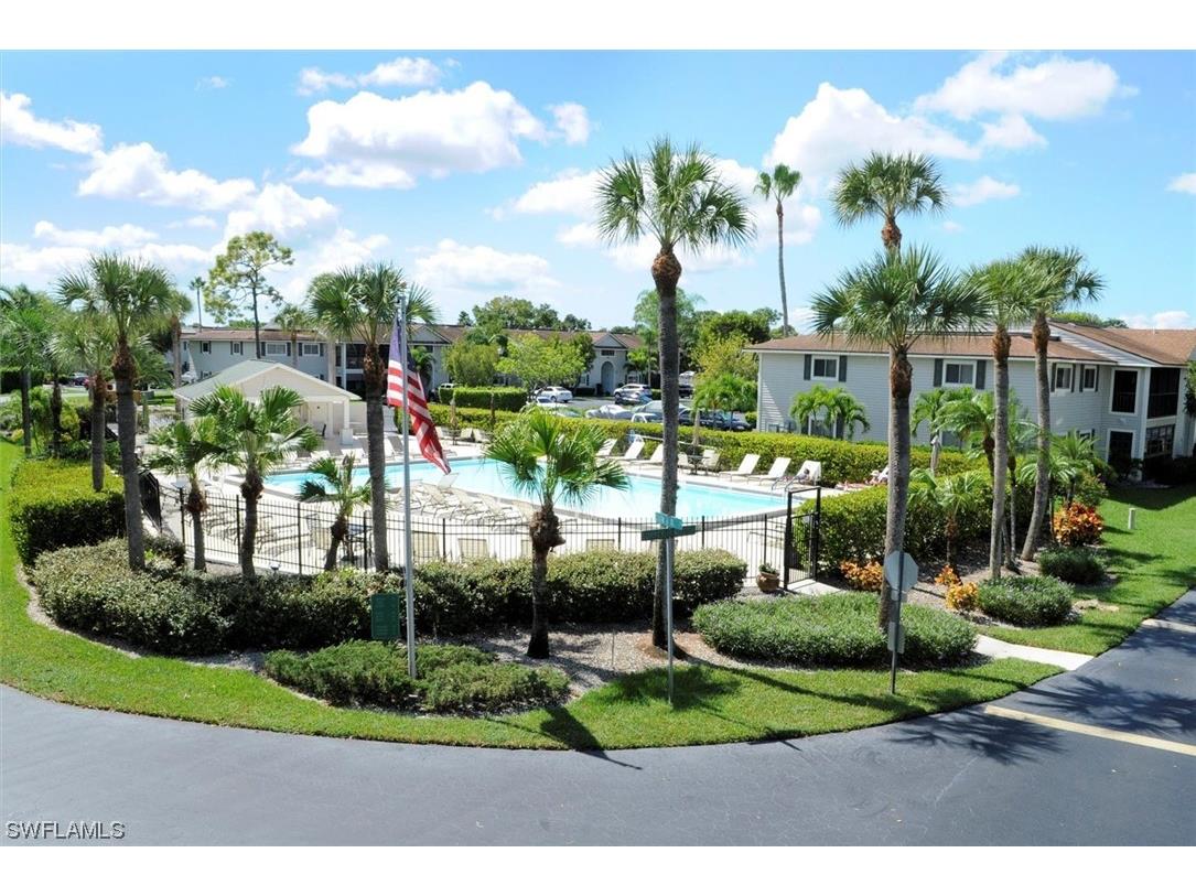 8110 S Woods Circle #1 Fort Myers FL 33919 223020370 image1