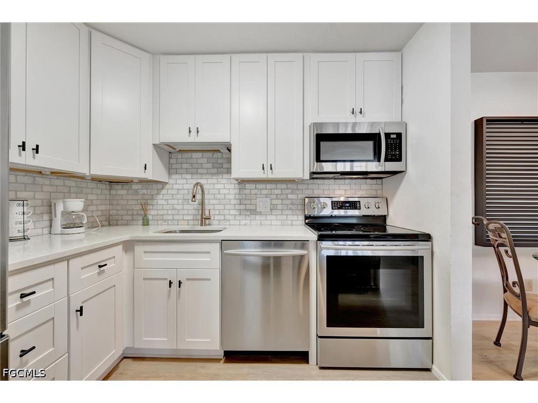 8110 S Woods Circle #4 Fort Myers FL 33919 2026018045 image13