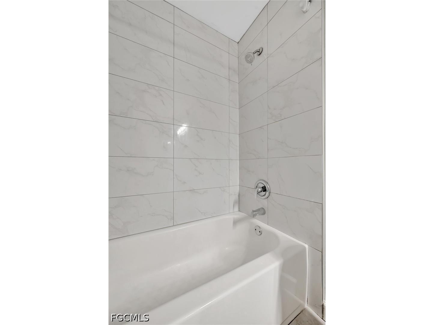 8110 S Woods Circle #4 Fort Myers FL 33919 2026018045 image23