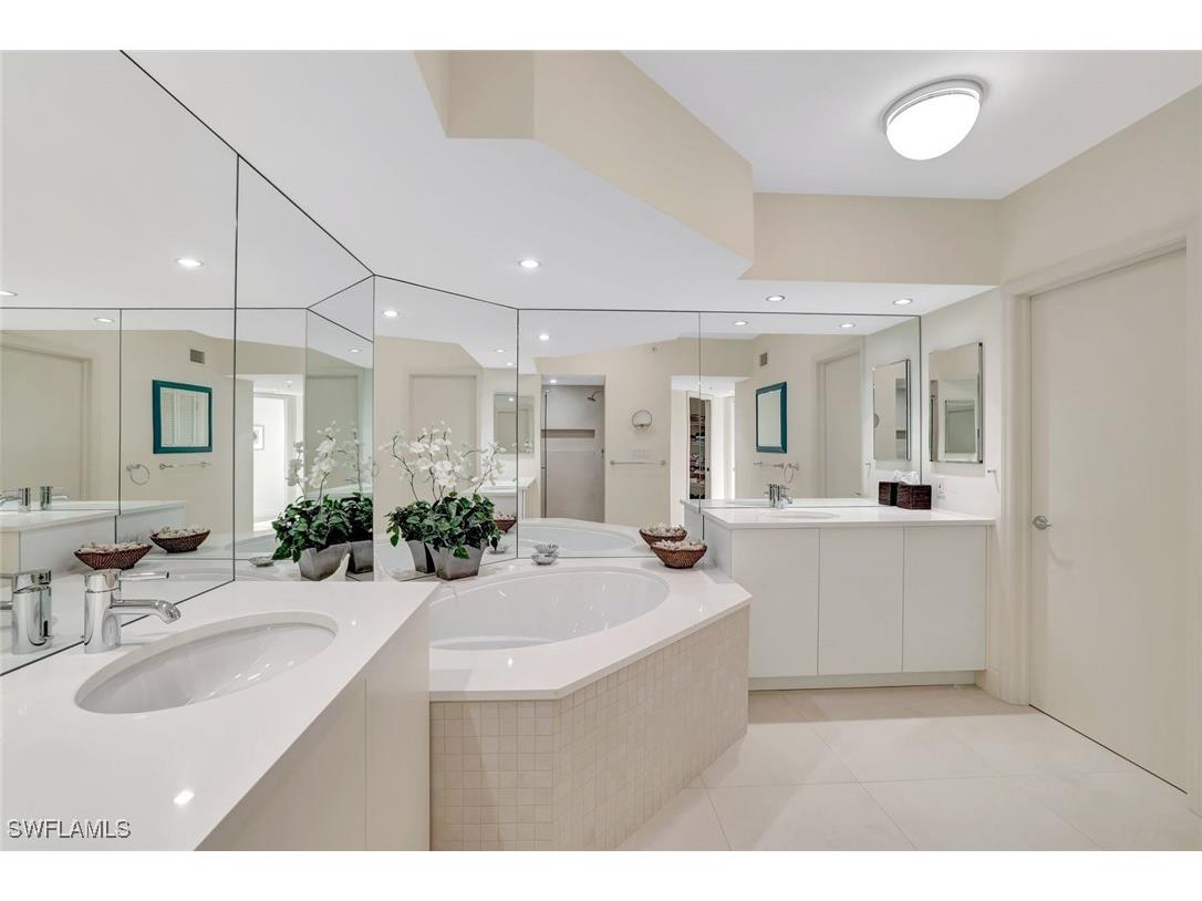 8111 Bay Colony Drive #1102 Naples FL 34108 225080707 image19