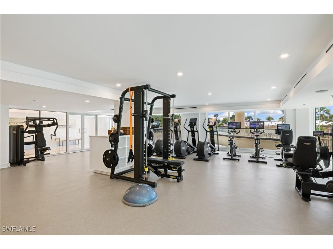 8111 Bay Colony Drive #1902 Naples FL 34108 225064153 image32