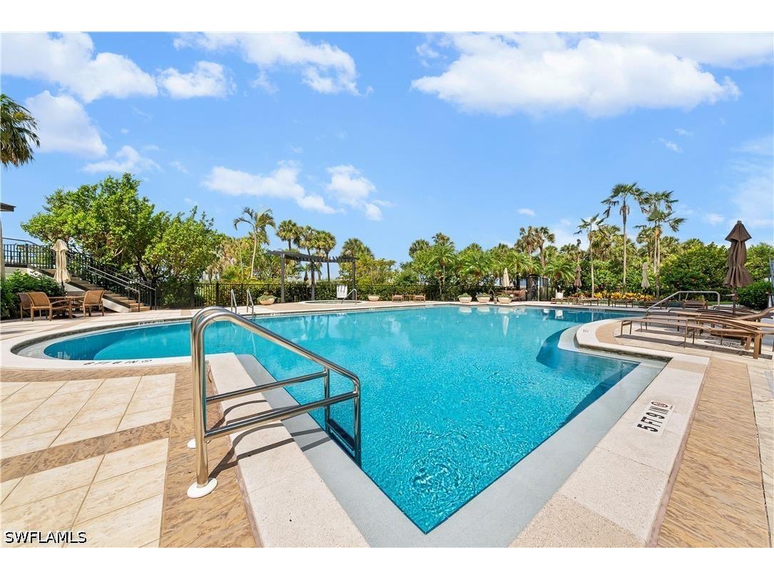 8111 Bay Colony Drive #1904 Naples FL 34108 226021123 image35