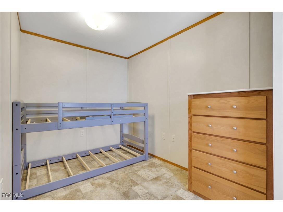 8111 Breeze Drive North Fort Myers FL 33917 2025020524 image11