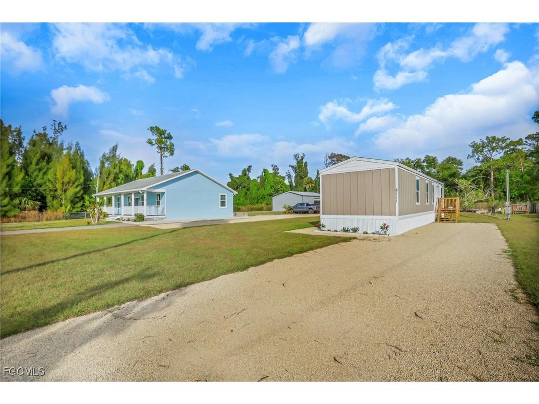 8111 Breeze Drive North Fort Myers FL 33917 2025020524 image22