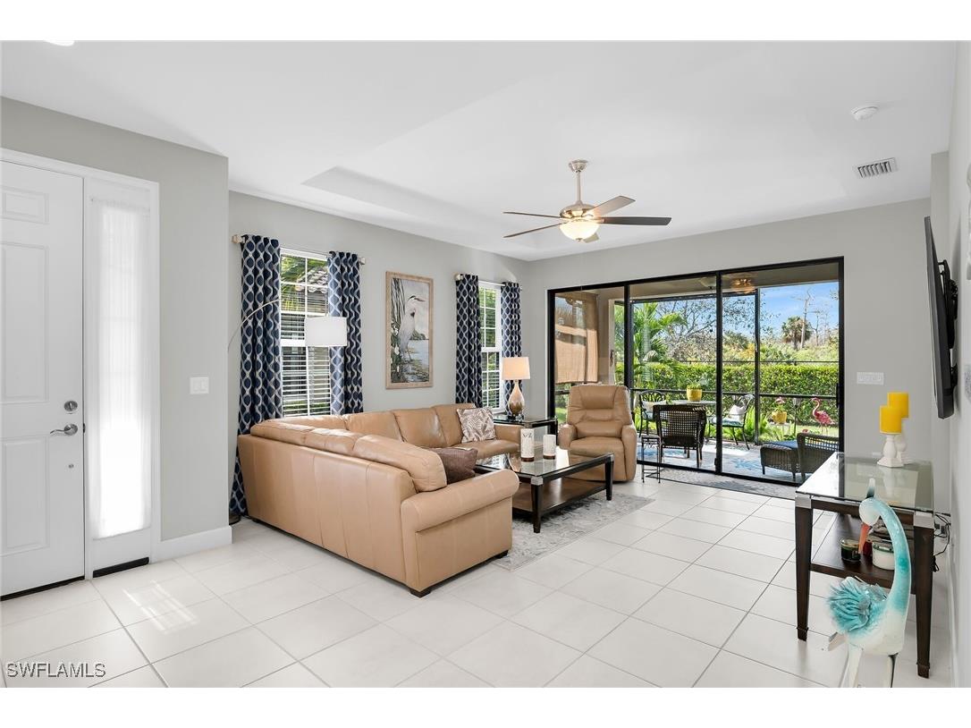 8111 Calle Canovas Street Naples FL 34114 226001949 image2