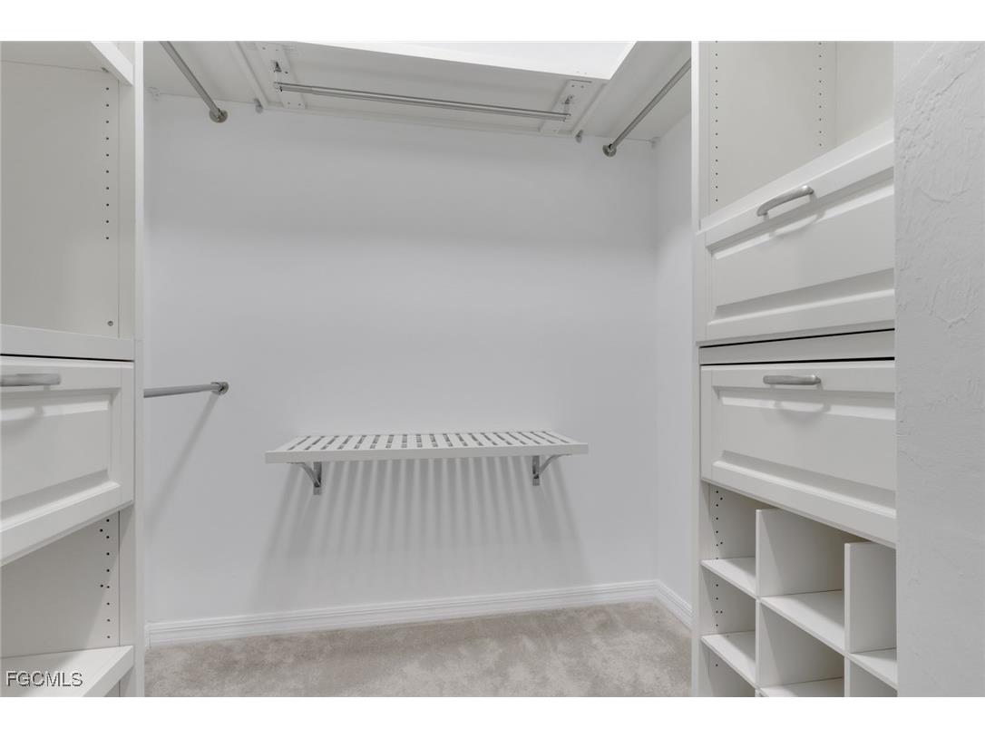 8117 Breeze Drive North Fort Myers FL 33917 2025020523 image14