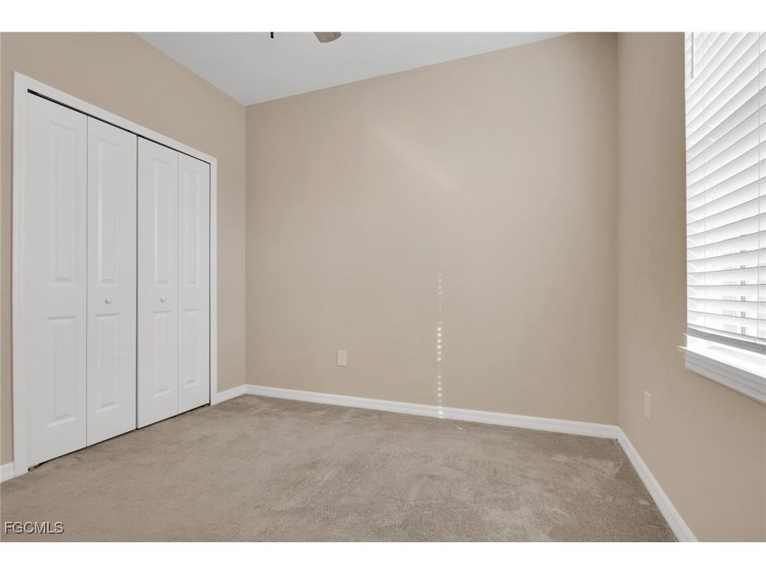 8117 Breeze Drive North Fort Myers FL 33917 2025020523 image16