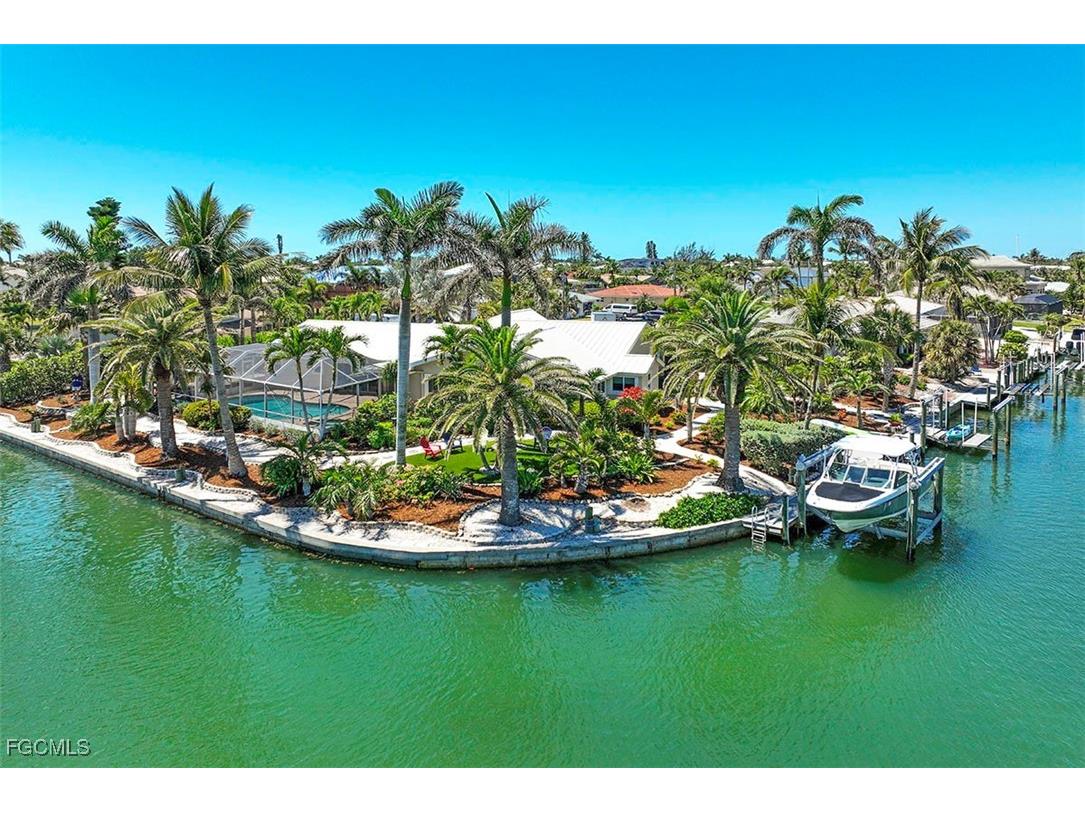 812 Angel Wing Drive Sanibel FL 33957 2025018517 image1